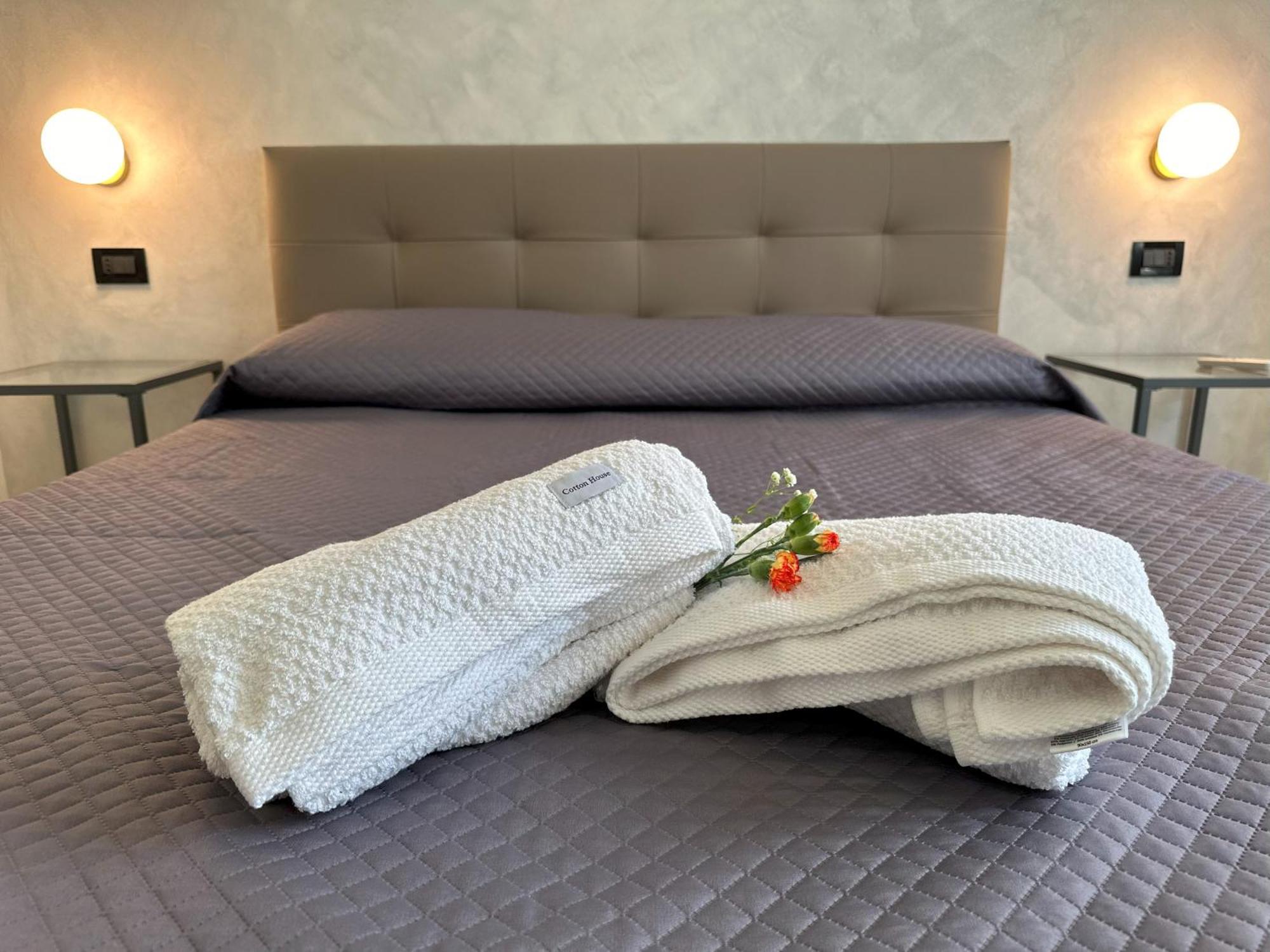 La Papera Sciocca Apartment ลาสเปเซีย ภายนอก รูปภาพ